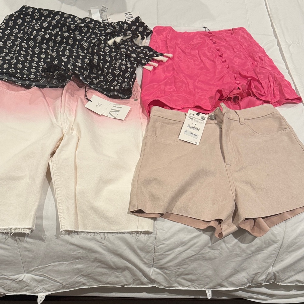 Bundle of Zara bottoms - size small